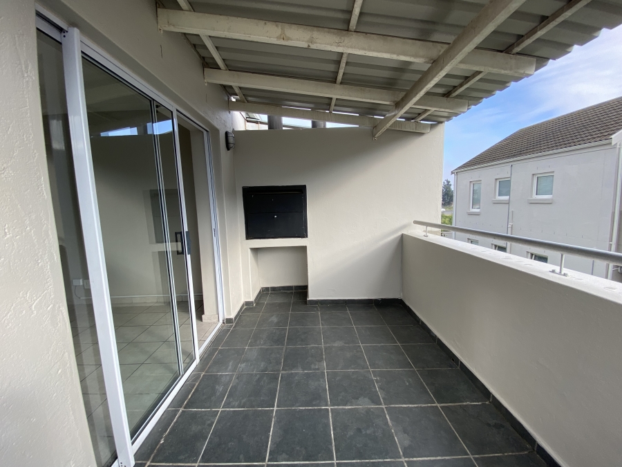 To Let 2 Bedroom Property for Rent in Klein Drakenstein Western Cape